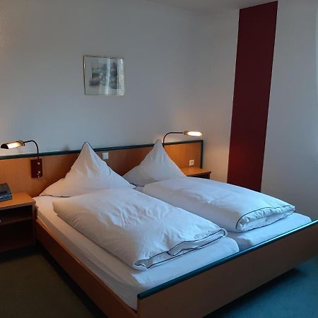 Hotel & Restaurant Eichholz Касел Екстериор снимка
